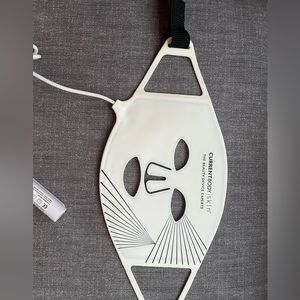 CurrentBody LED Face Mask